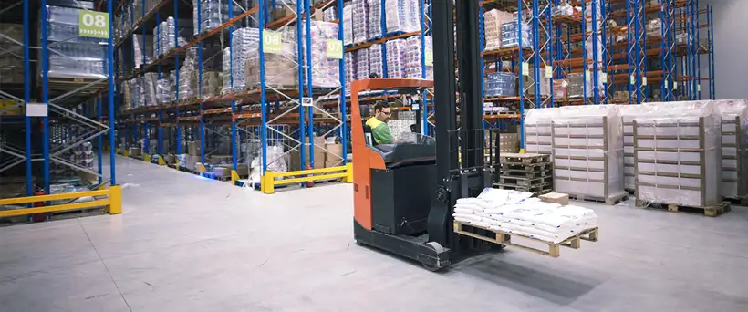 siteconnect safety app being used by forklift driver in warehousing