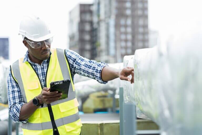 Man uses SiteConnect property inspection compliance software